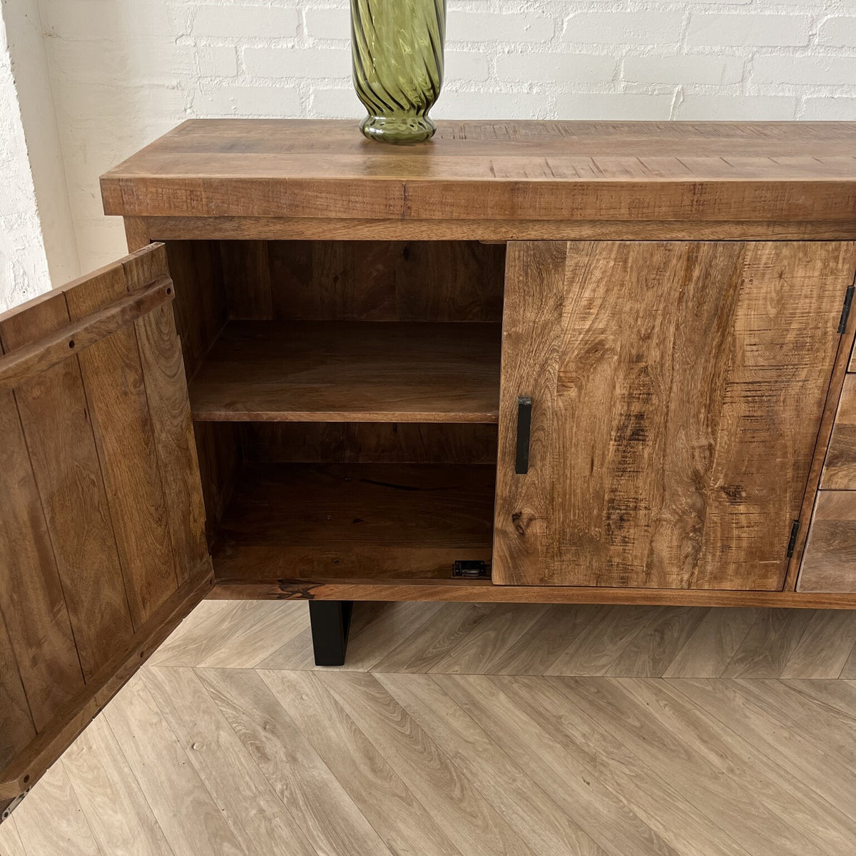 Dressoir Madrid 200 cm mangohout metaal zwart - Leverbaar medio oktober 