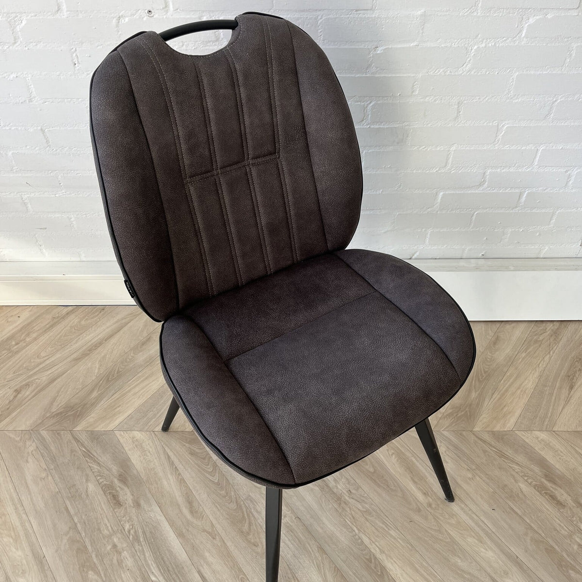 Stoel Shelton - 4 kleuren;  cognac, groen, antraciet en sand