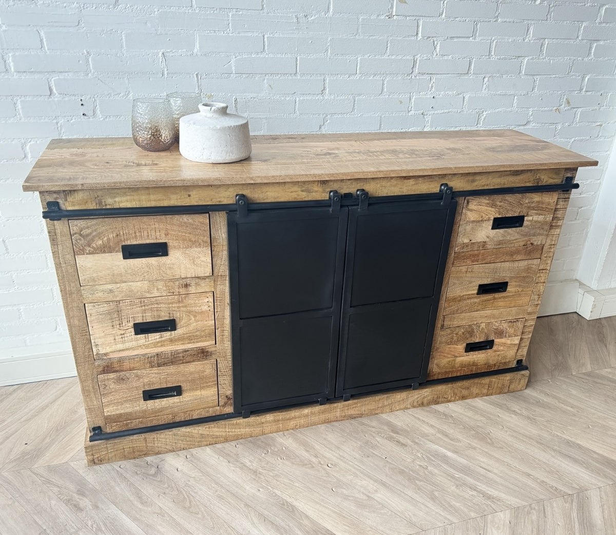 Dressoir Bilbao/ Lotte mangohout 160 cm  - Leverbaar medio december 