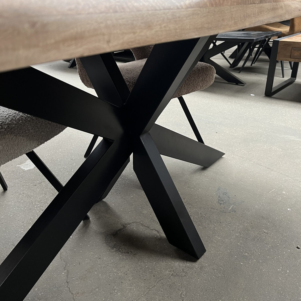 Eettafel Boomstam mangohout 140 t/m 200 cm