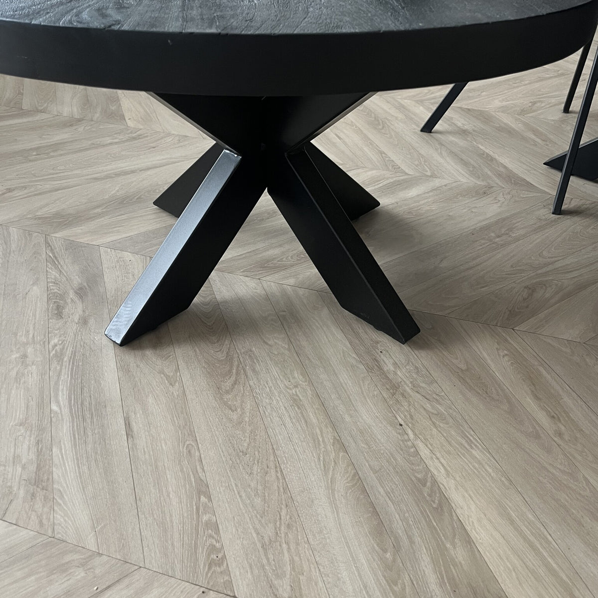 Ronde salontafel mangohout zwart  