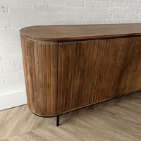 Dressoir Pedrera retro 150 en 180 cm mangohout 