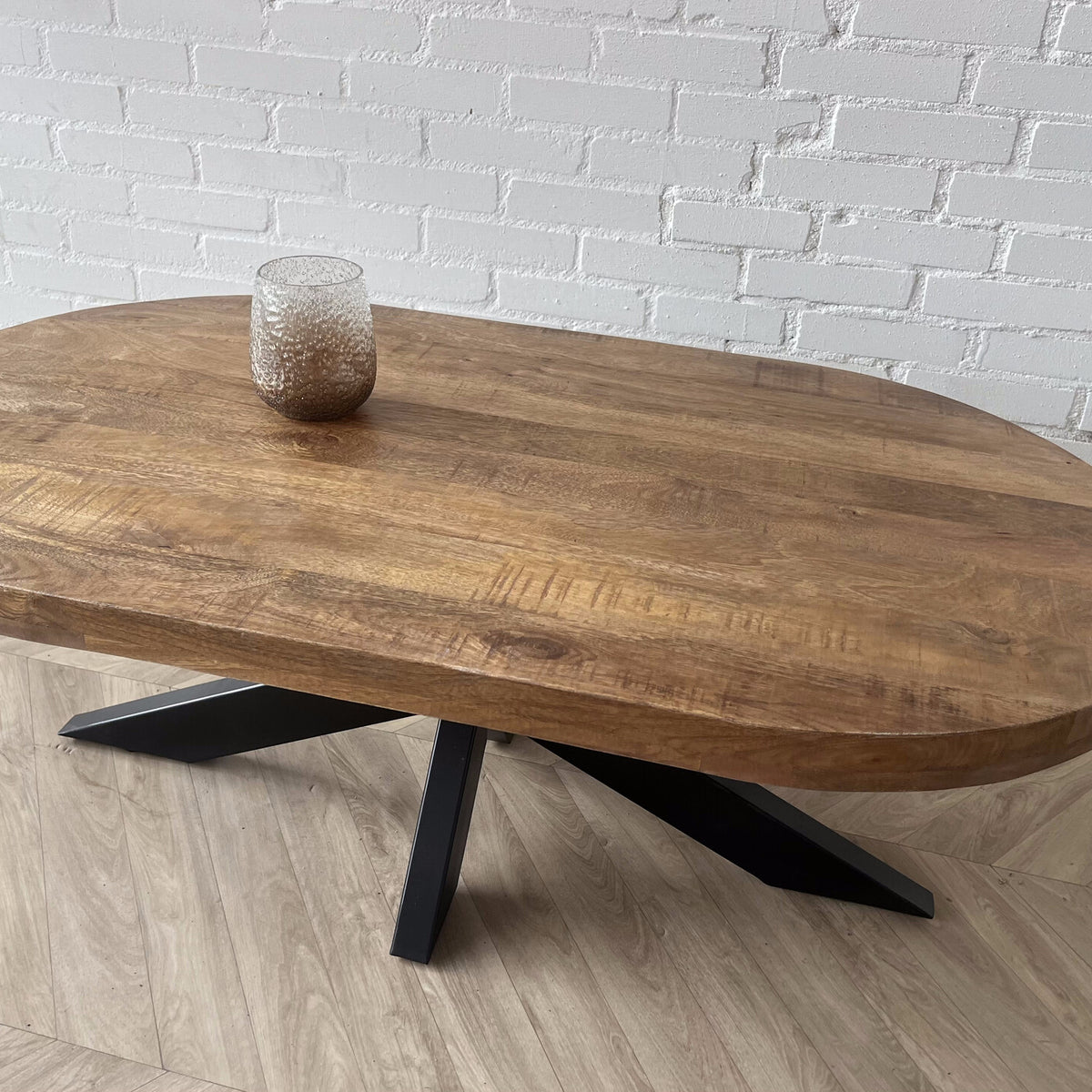 Salontafel Deens ovaal mangohout matrix zwart