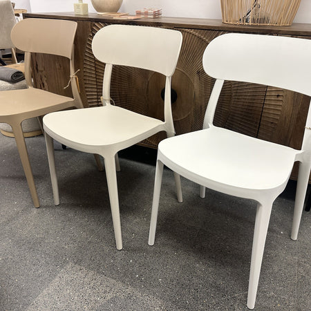 Eetkamerstoel Retro kunststof stapelbaar - 3 kleuren 
