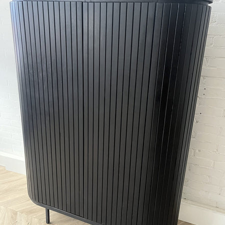 Kast Pedrera - zwart mangohout ribbel - Retro  