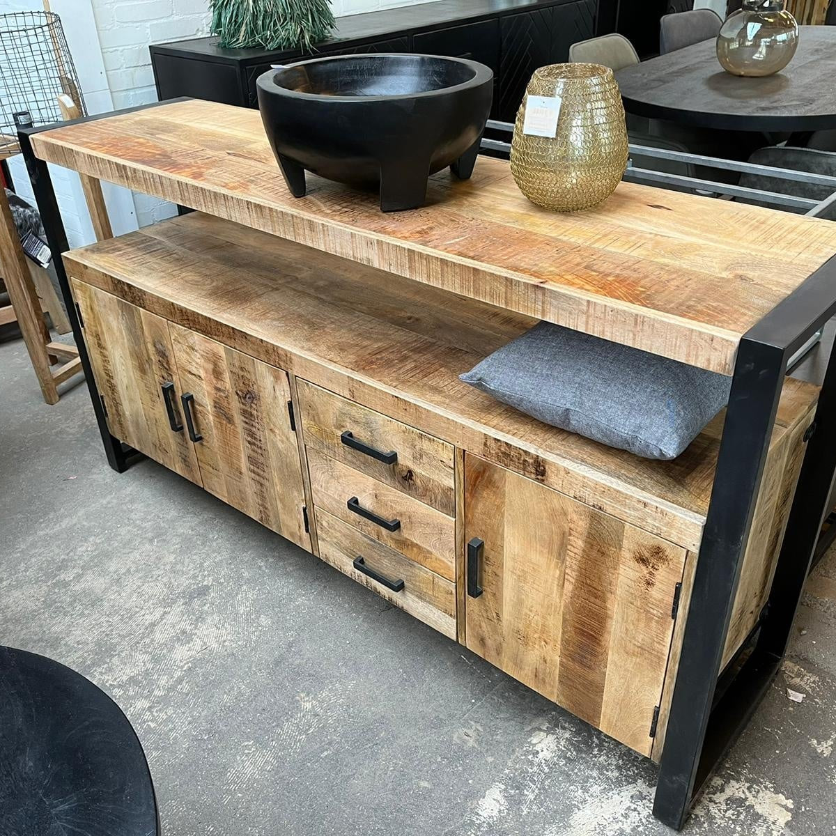 Dressoir New York 170 cm mangohout 