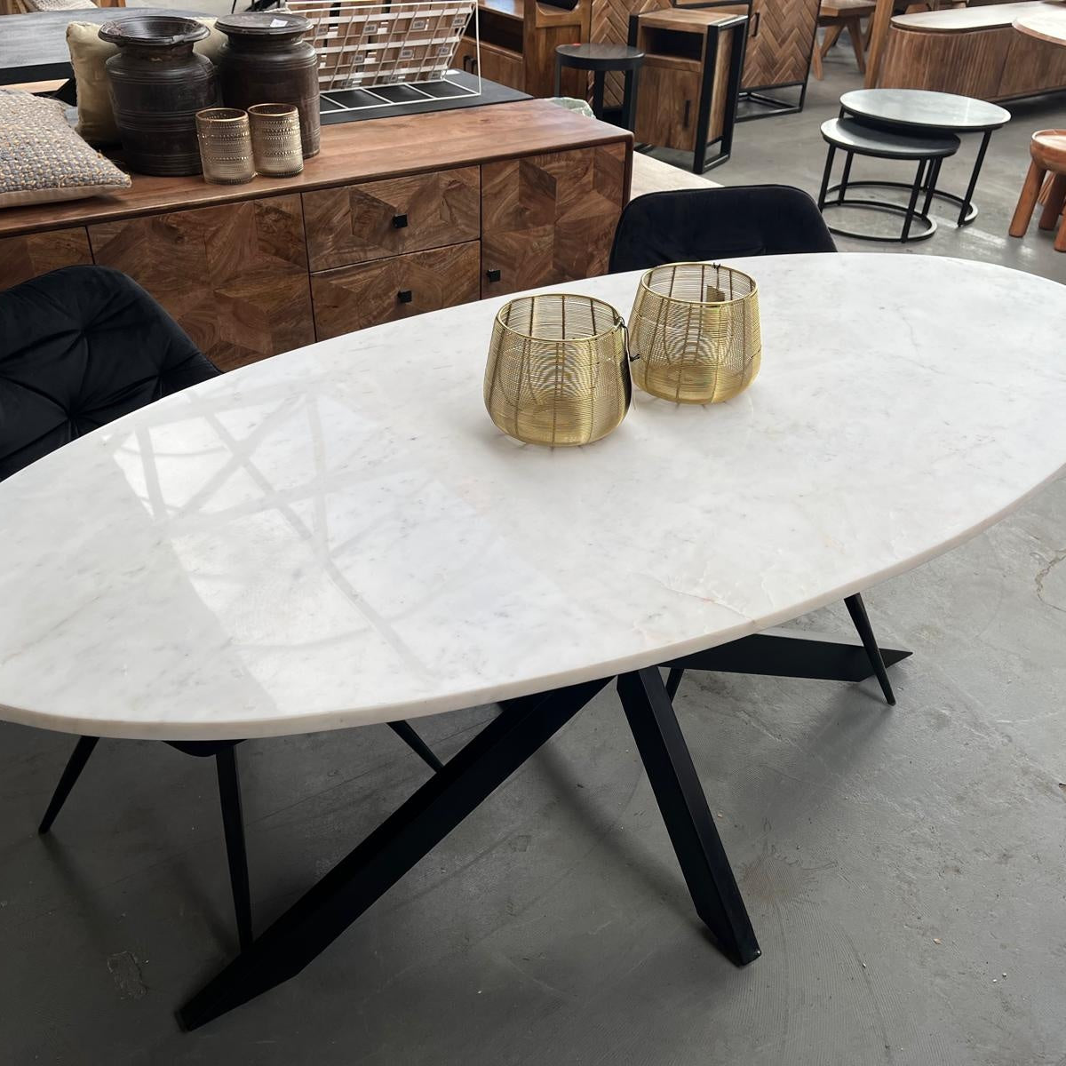 Marble Oval Spider White 180cm